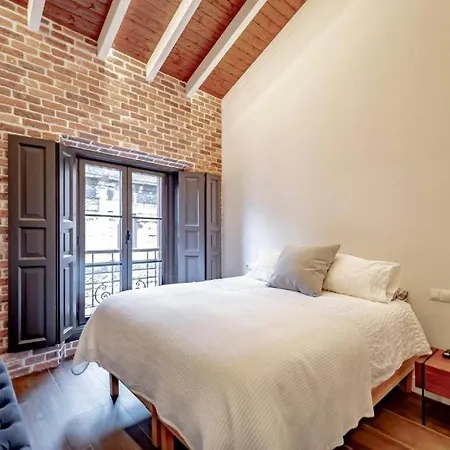 Begona Apartment *